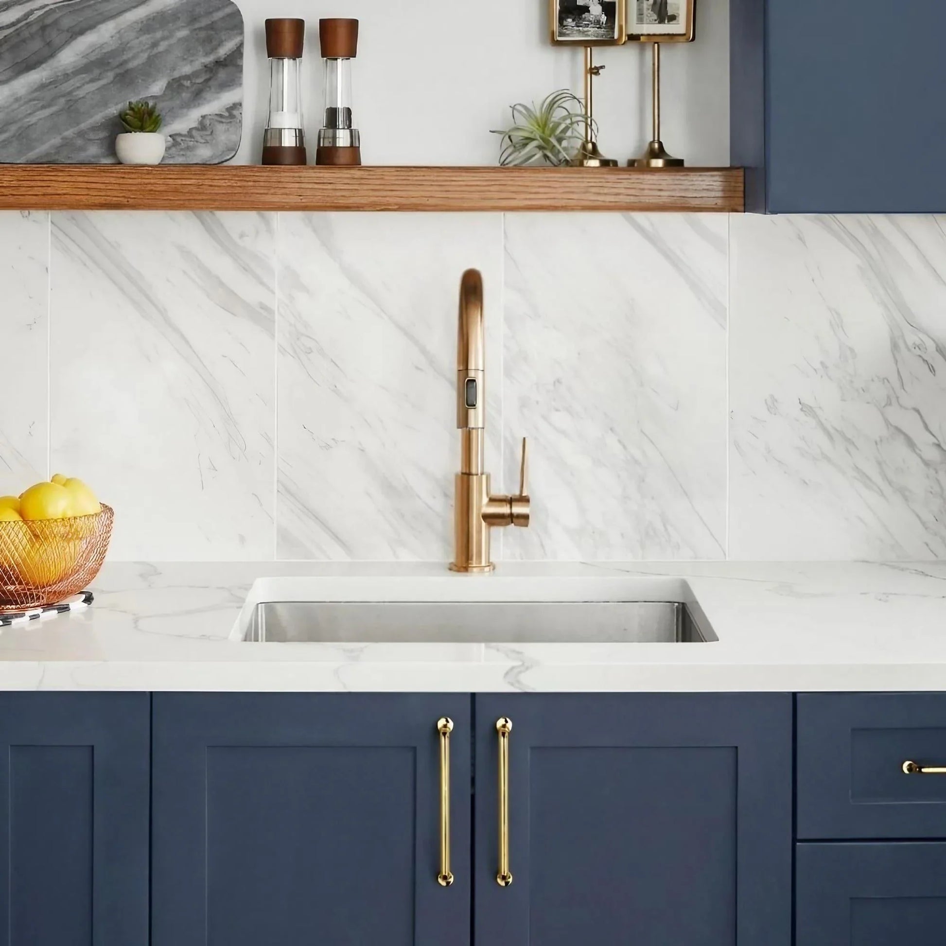 Light Luxury Polished Gold Cabinet Pulls and Knobs - KAHO Hardware