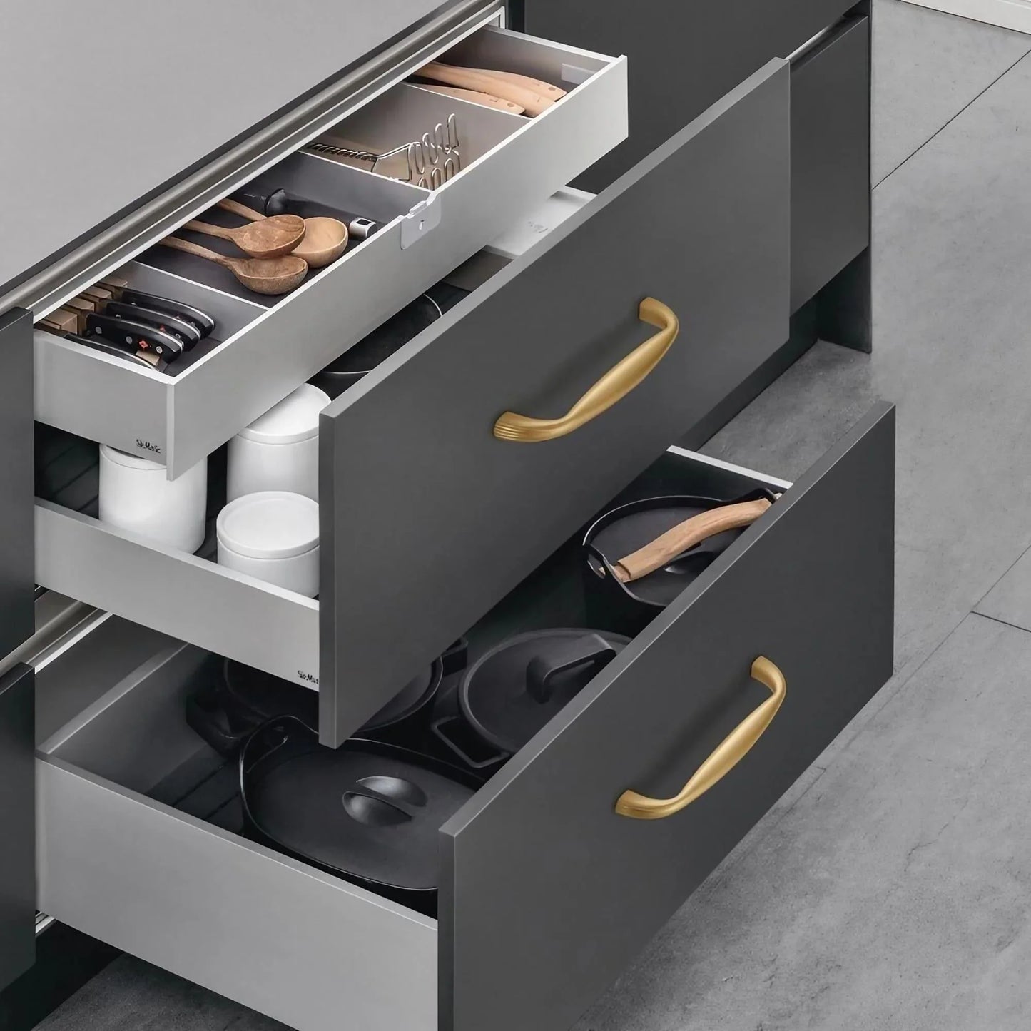 Modern Minimalist Curved Kitchen Cabinet Knobs and Pulls - KAHO Hardware