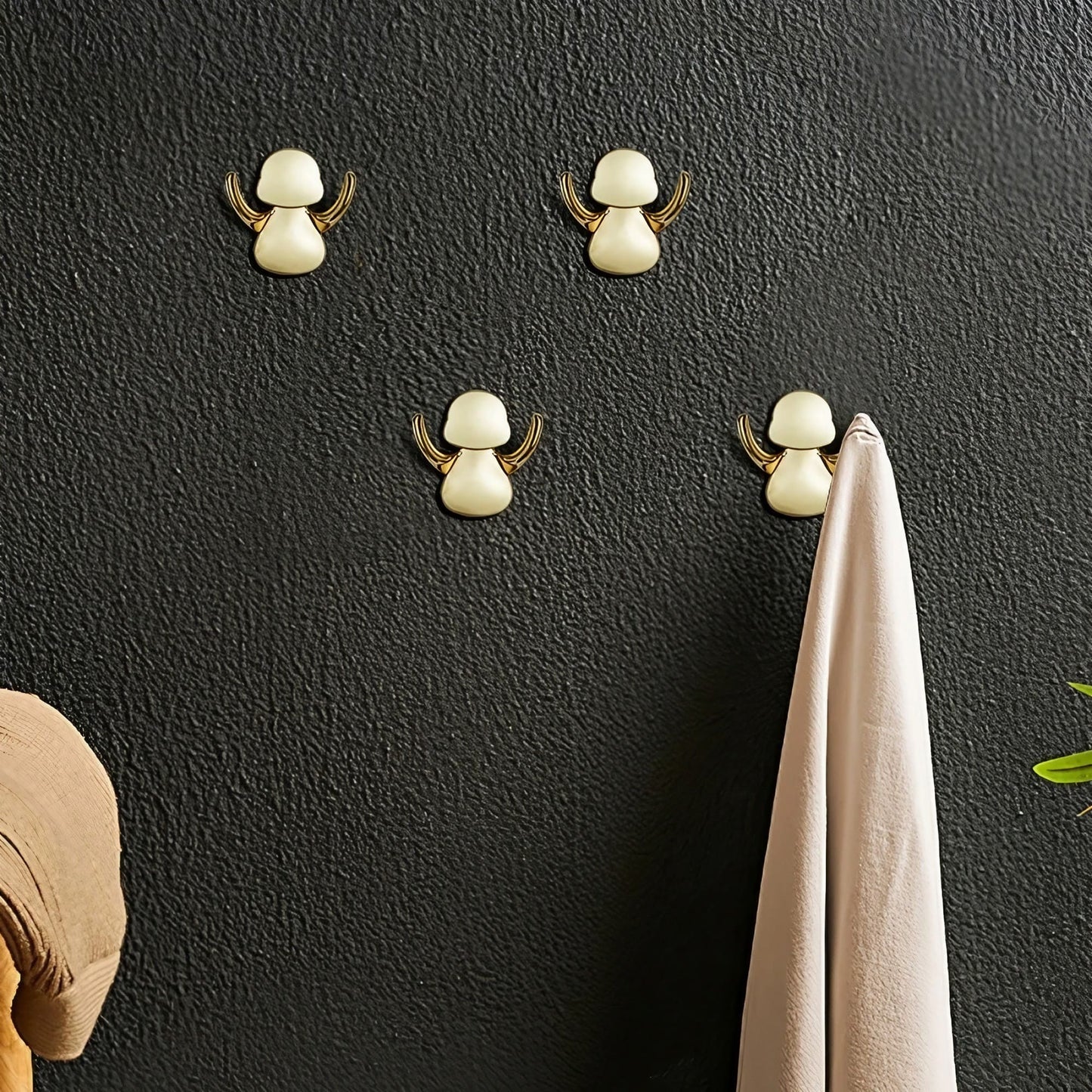 8156-Decorative-Wall-Hooks-02