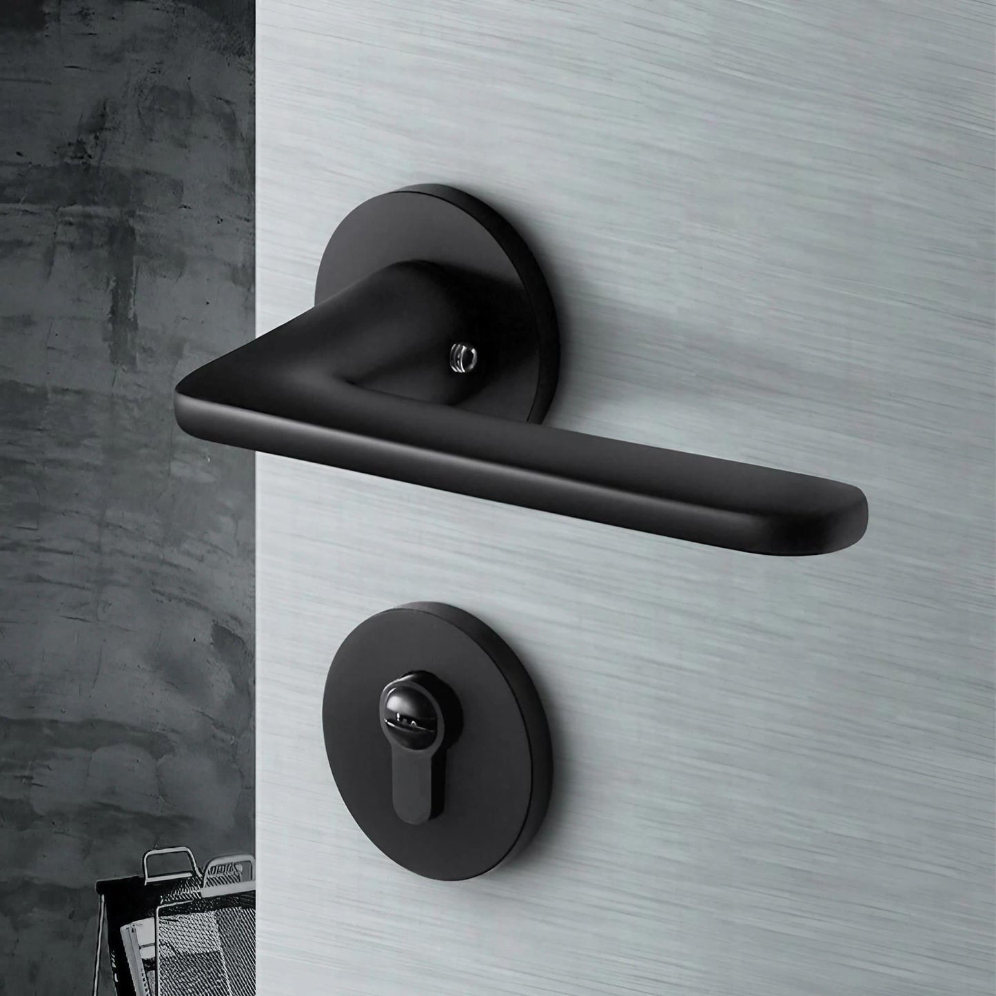 C20-T51-matte-black-door-lever-handles-01